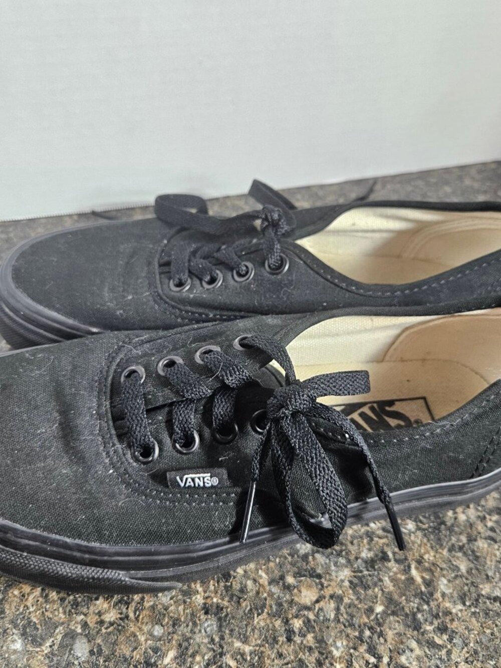 Vans Authentic Black Canvas Womens 6.5 Mens 5